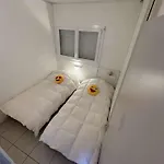 3 Pieces 6 Couchages La Nouvelle Pn000-008 * Port-la-Nouvelle